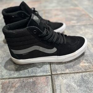 Vans Black and Gray sk8 hi